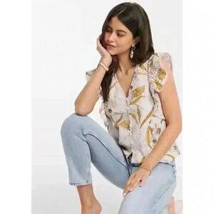 Ted‎ Baker Adaale Cabana Ruffled Button Front Top